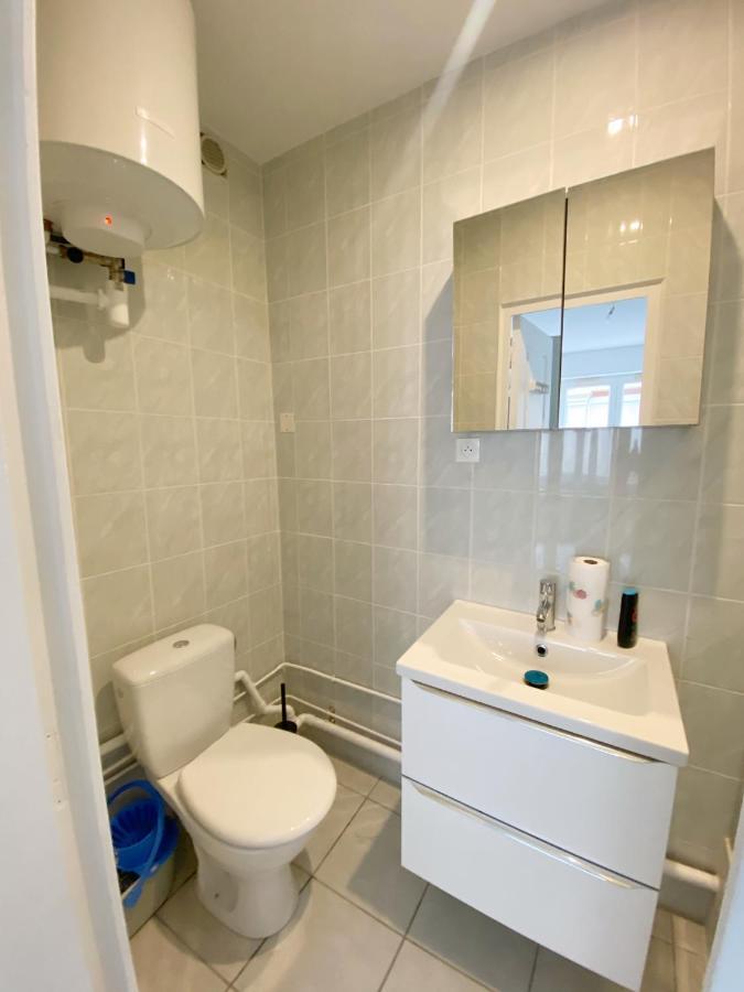 023 Chic & Cosy F1 23M2 Hypercentre Wifi Smart Tv Netflix Apartment Saint-Etienne  Bagian luar foto